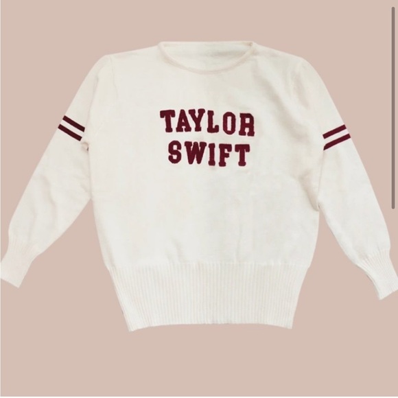 Taylor Swift Knit Sweater - Red Merch Small - Picture 2 of 8